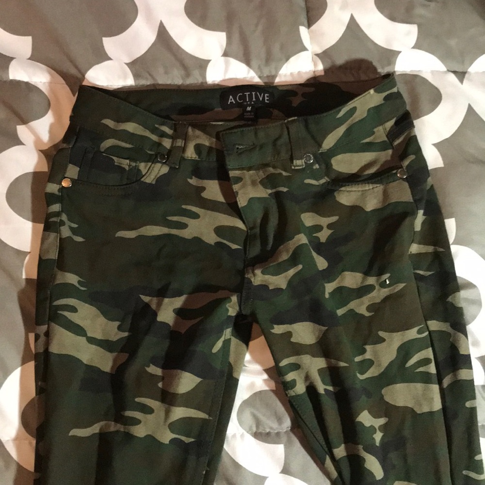 Camo jeans